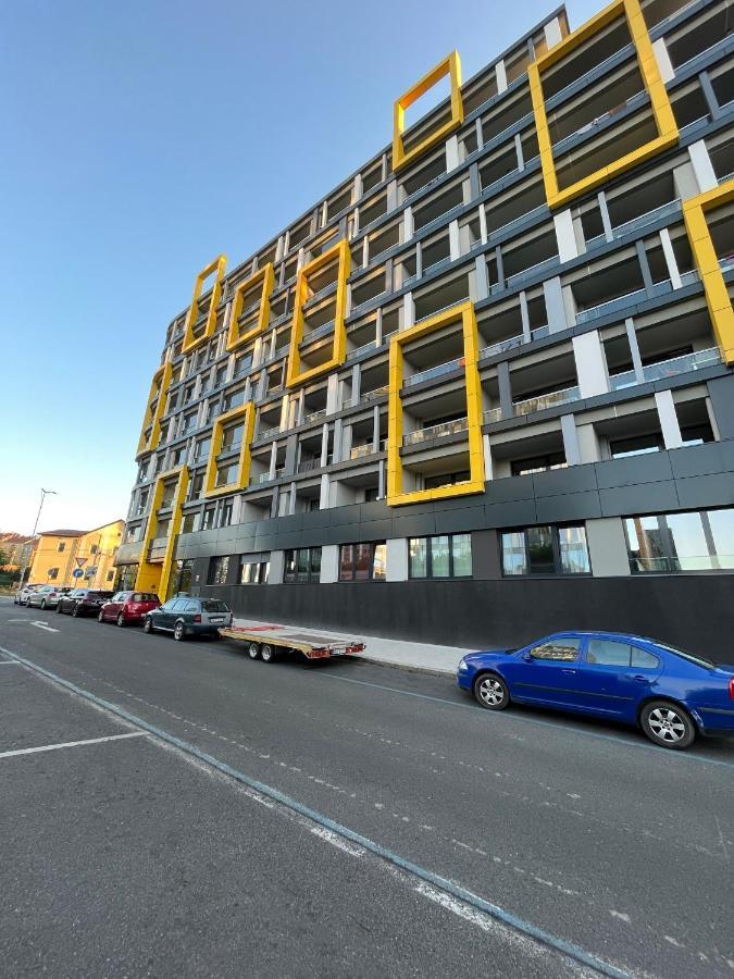 Vit Apartment - Free Parking - O2 Arena Prague Extérieur photo